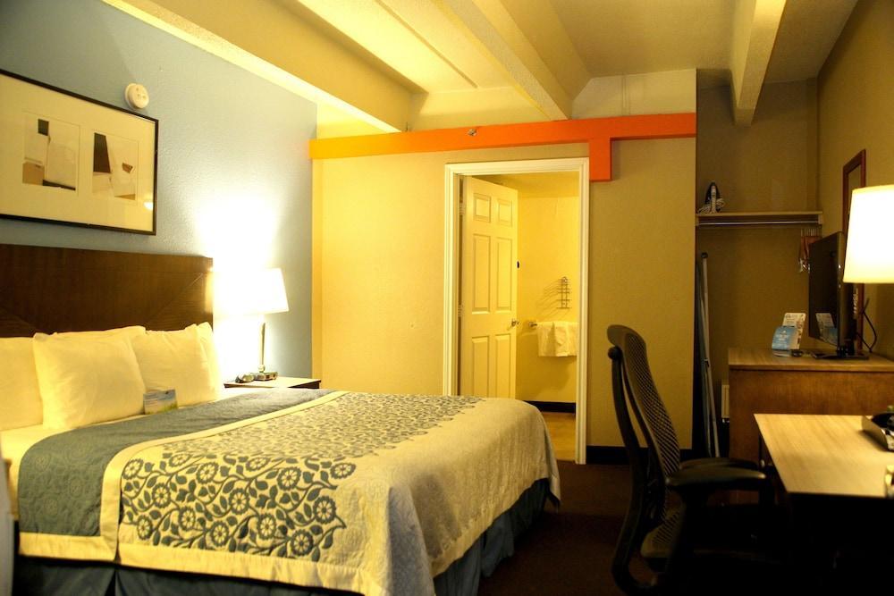 Days Inn By Wyndham Denver Downtown Exterior foto